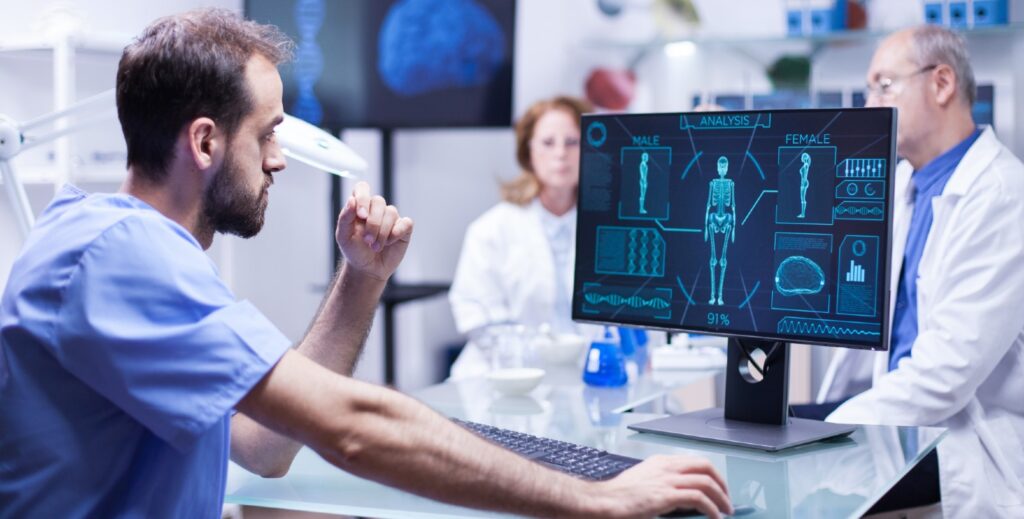 medical-professionals-analyzing-patient-data
